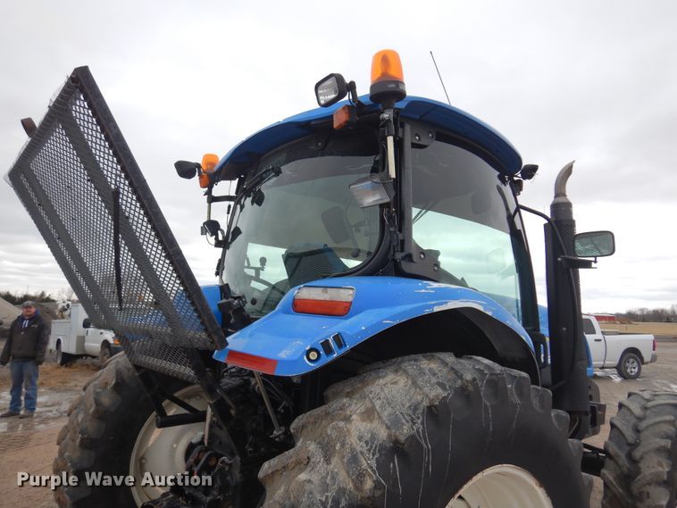image for item DK4433 2009 New Holland T6030  MFWD tractor