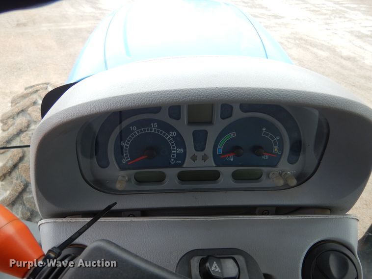 image for item DK4433 2009 New Holland T6030  MFWD tractor