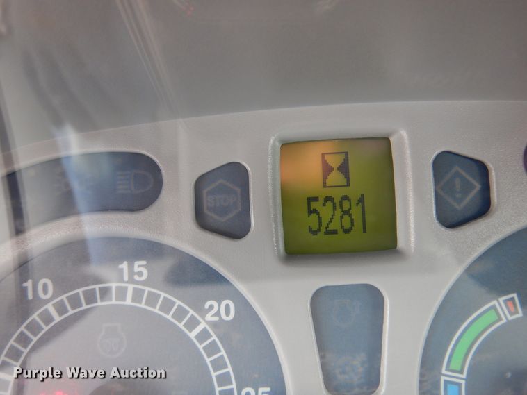 image for item DK4433 2009 New Holland T6030  MFWD tractor