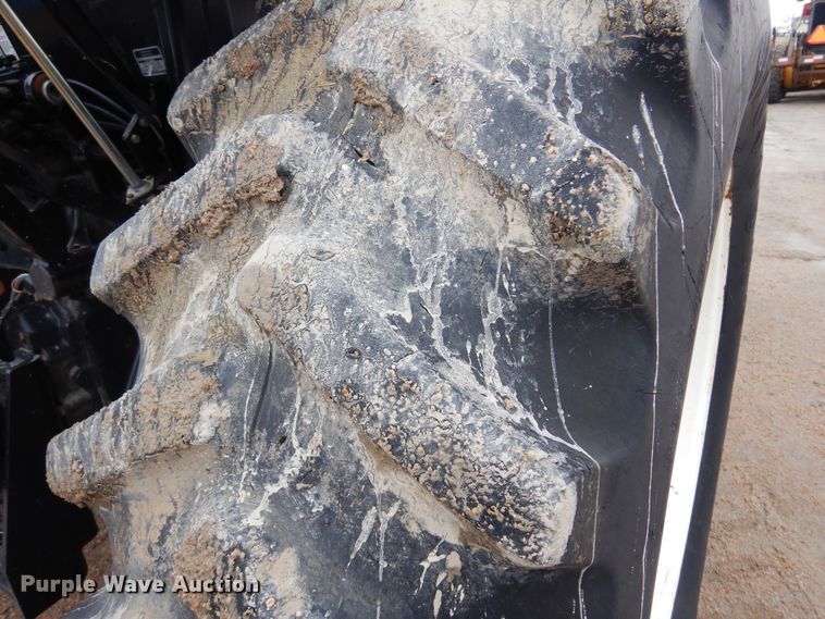 image for item DK4433 2009 New Holland T6030  MFWD tractor