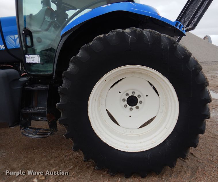 image for item DK4433 2009 New Holland T6030  MFWD tractor