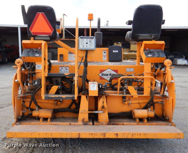 image for item DM6056 2013 Blaw-Knox PF1510  paver