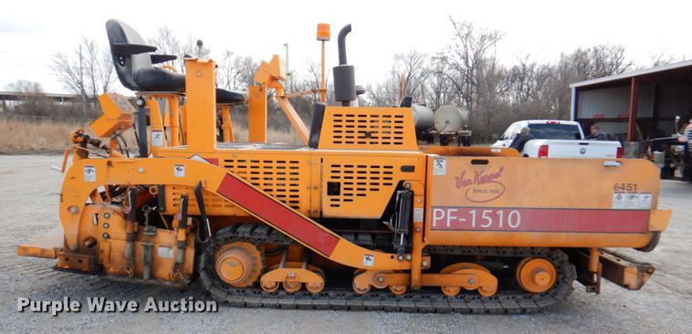 image for item DM6056 2013 Blaw-Knox PF1510  paver