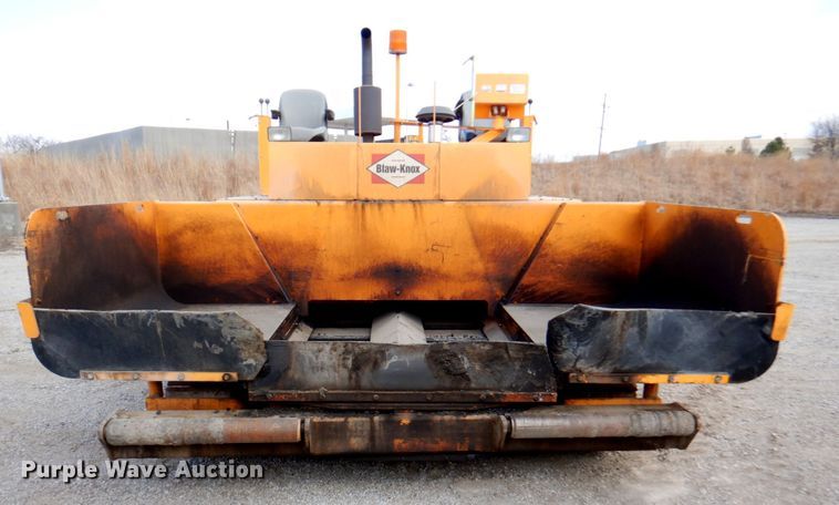 image for item DM6056 2013 Blaw-Knox PF1510  paver