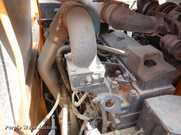 image for item DM6056 2013 Blaw-Knox PF1510  paver