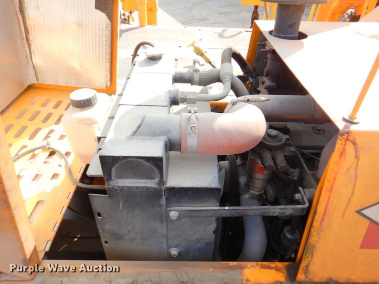 image for item DM6056 2013 Blaw-Knox PF1510  paver