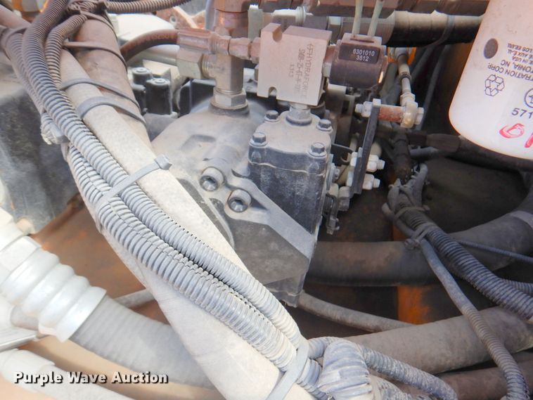 image for item DM6056 2013 Blaw-Knox PF1510  paver