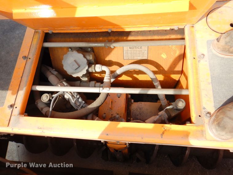 image for item DM6056 2013 Blaw-Knox PF1510  paver