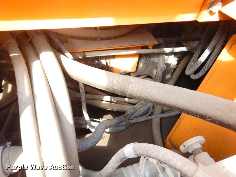 image for item DM6056 2013 Blaw-Knox PF1510  paver