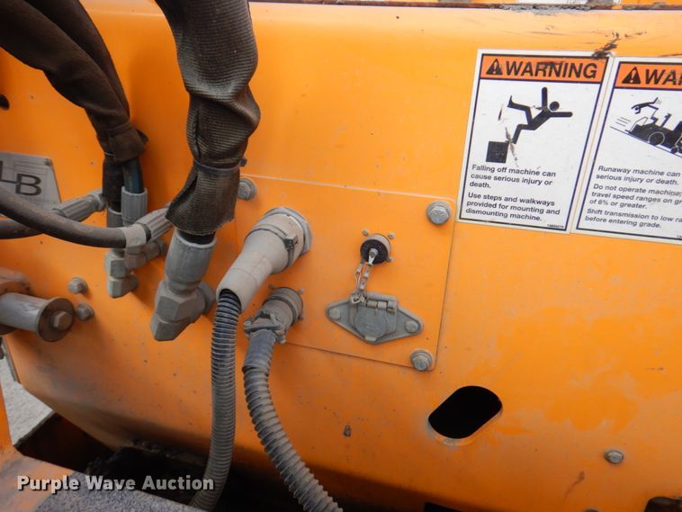 image for item DM6056 2013 Blaw-Knox PF1510  paver