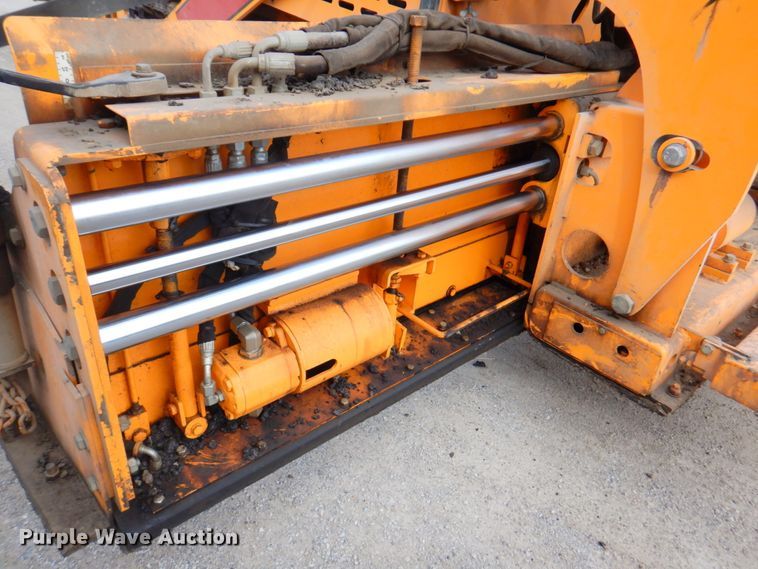 image for item DM6056 2013 Blaw-Knox PF1510  paver