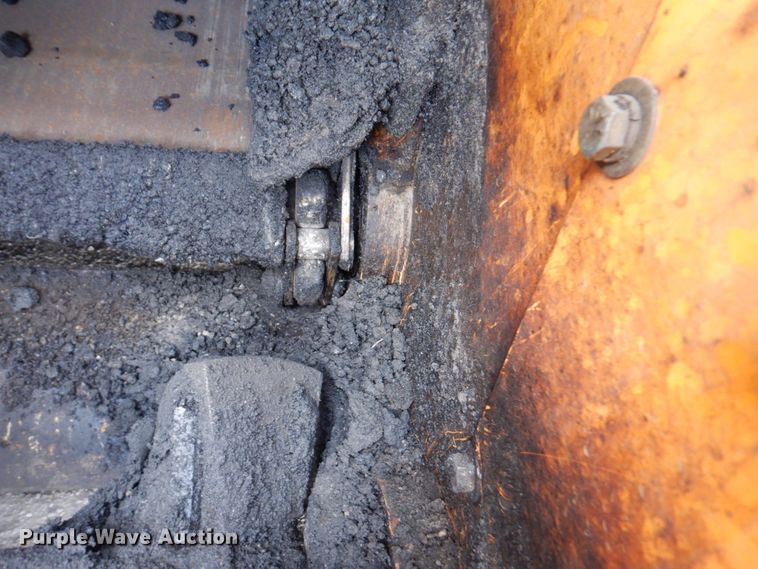 image for item DM6056 2013 Blaw-Knox PF1510  paver