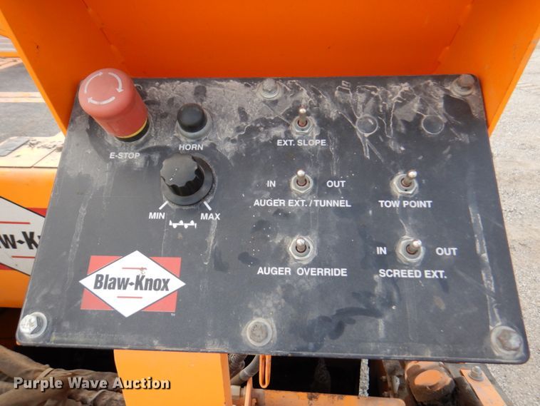 image for item DM6056 2013 Blaw-Knox PF1510  paver