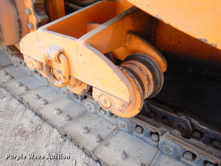 image for item DM6056 2013 Blaw-Knox PF1510  paver