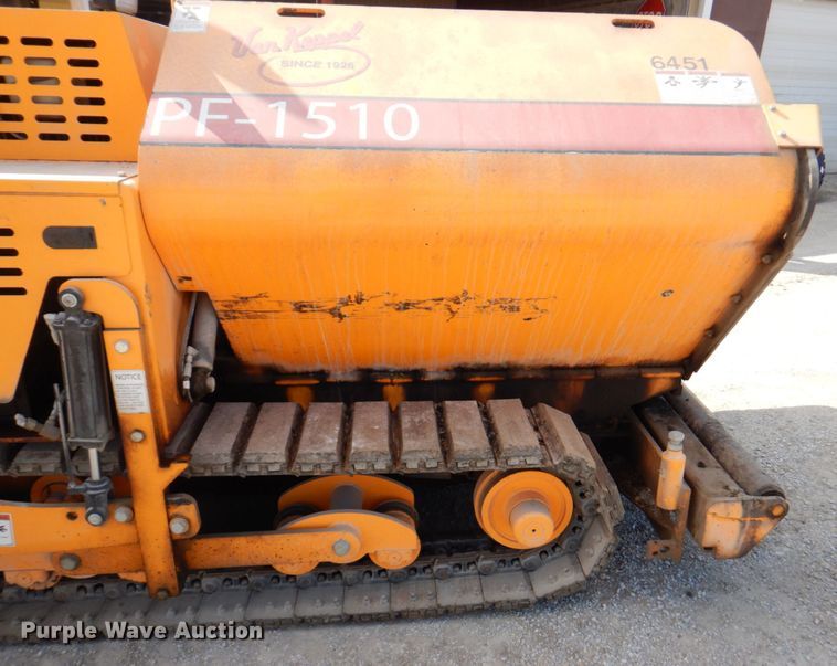 image for item DM6056 2013 Blaw-Knox PF1510  paver