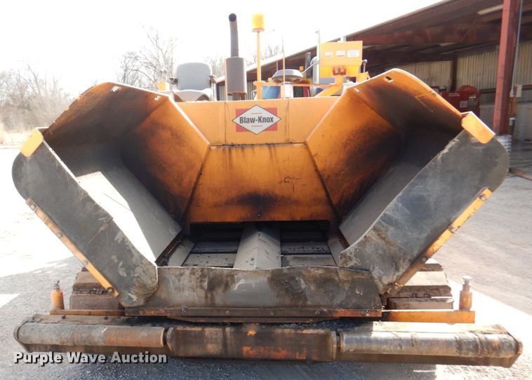 image for item DM6056 2013 Blaw-Knox PF1510  paver