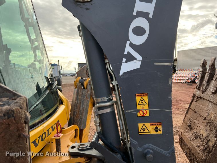 image for item DM8416 2012 Volvo BL70B  backhoe