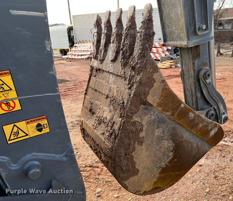 image for item DM8416 2012 Volvo BL70B  backhoe