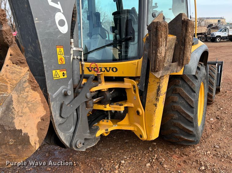 image for item DM8416 2012 Volvo BL70B  backhoe