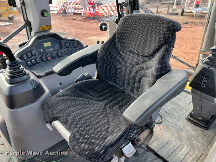 image for item DM8416 2012 Volvo BL70B  backhoe