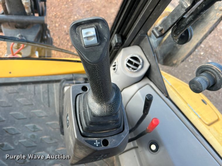 image for item DM8416 2012 Volvo BL70B  backhoe