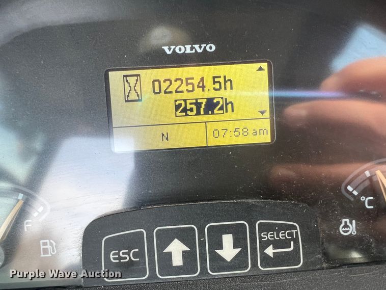 image for item DM8416 2012 Volvo BL70B  backhoe