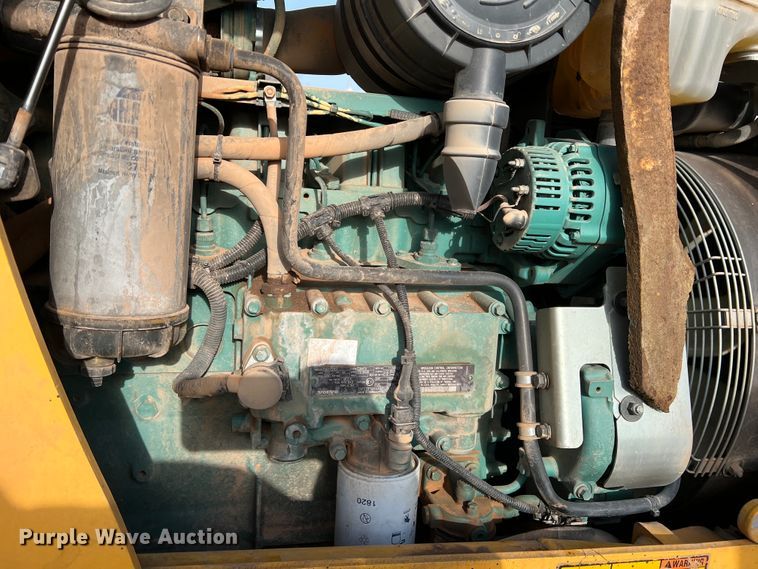 image for item DM8416 2012 Volvo BL70B  backhoe