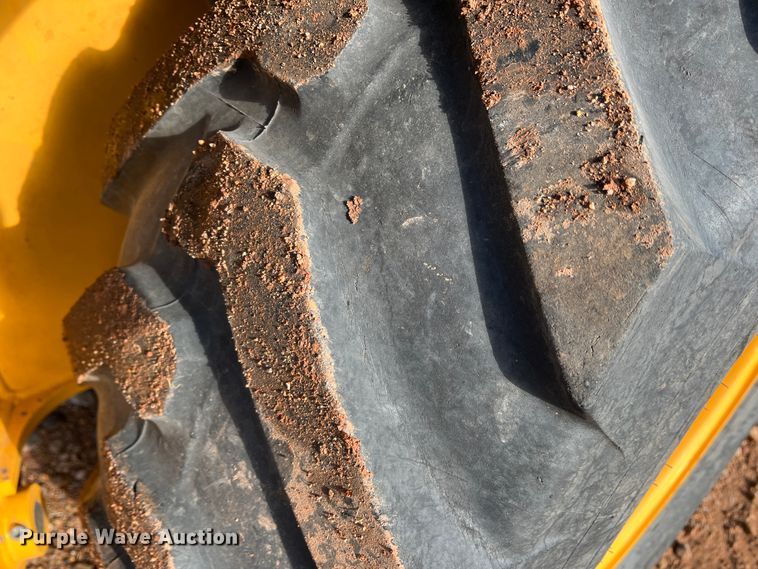 image for item DM8416 2012 Volvo BL70B  backhoe