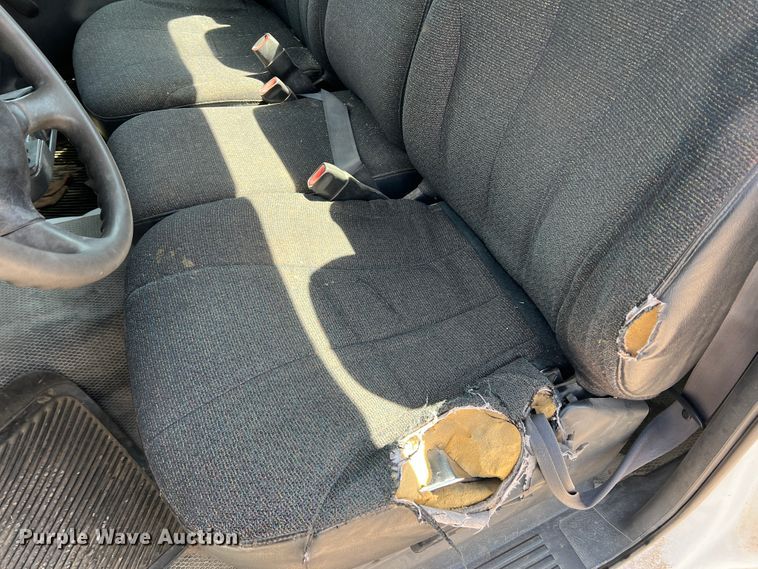 image for item DM8433 2000 Chevrolet Silverado 1500  pickup truck