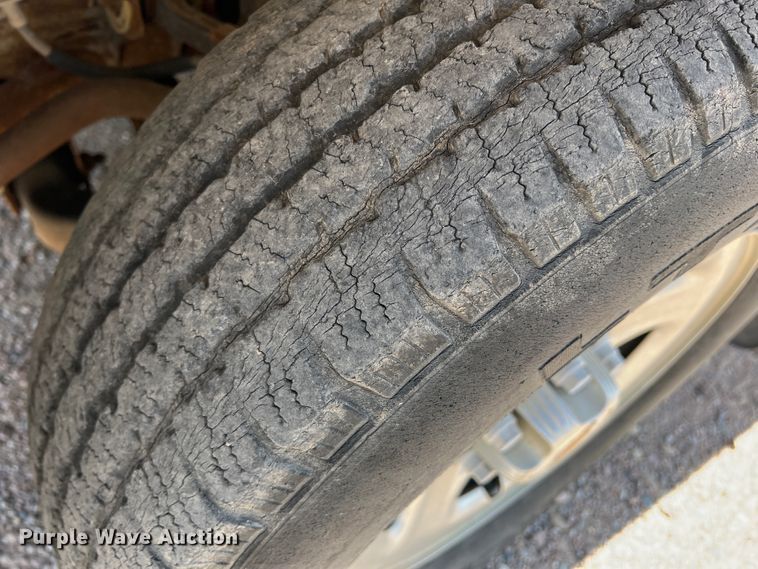 image for item DM8433 2000 Chevrolet Silverado 1500  pickup truck