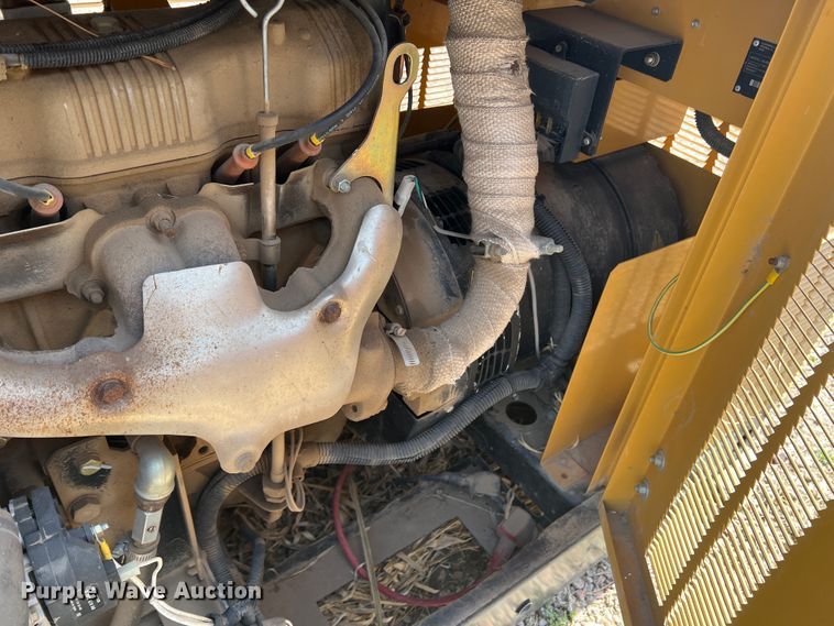 image for item DM8434 2007 Olympian G25UH3  generator