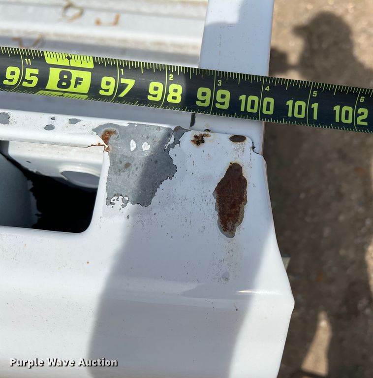 image for item DM8436 2006 GMC pickup truck bed