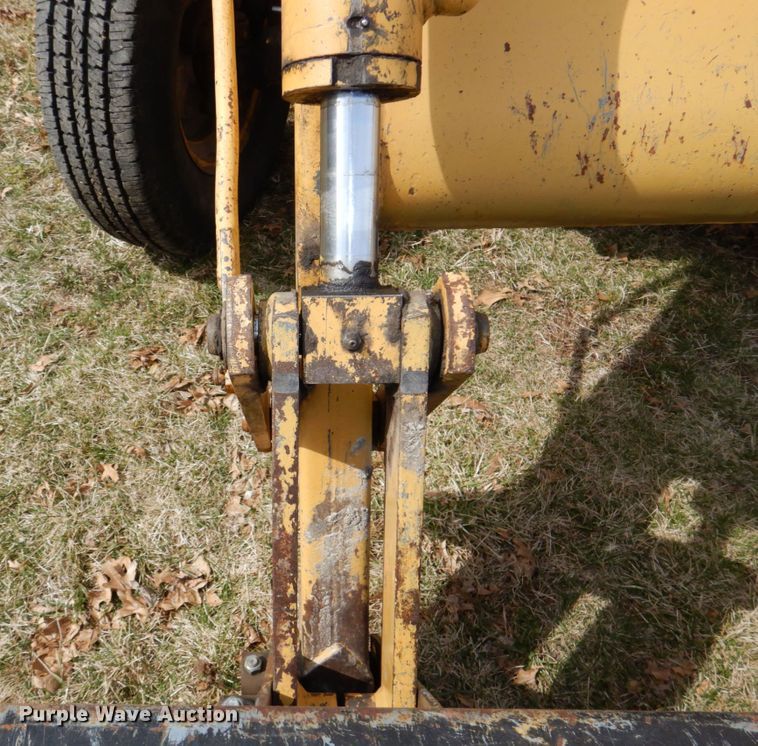 image for item DN7283 Ford 545A  tractor