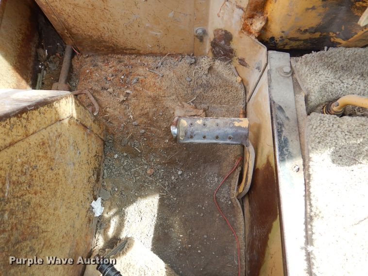 image for item DN7283 Ford 545A  tractor