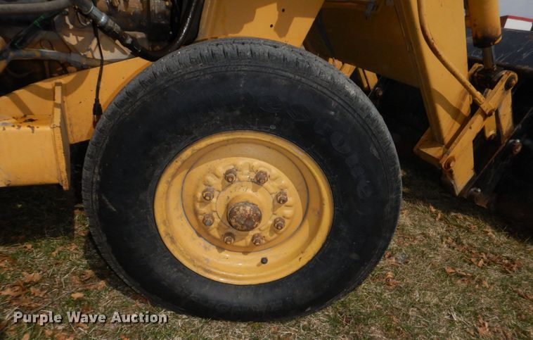 image for item DN7283 Ford 545A  tractor