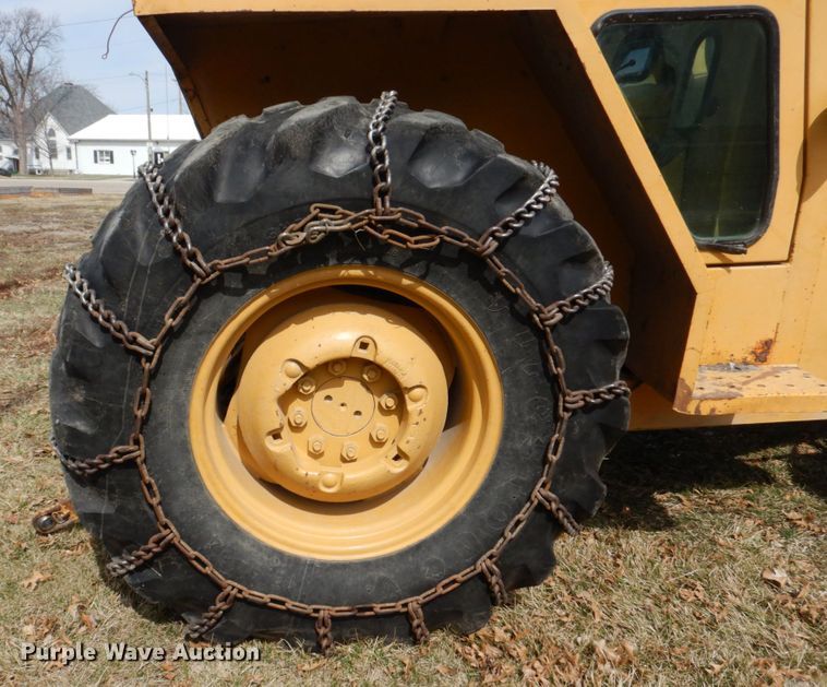 image for item DN7283 Ford 545A  tractor