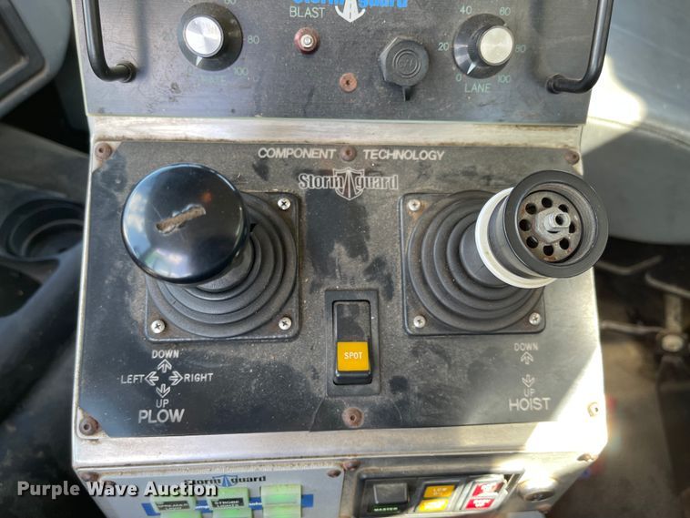 image for item FV9448 2007 International 7600  dump truck