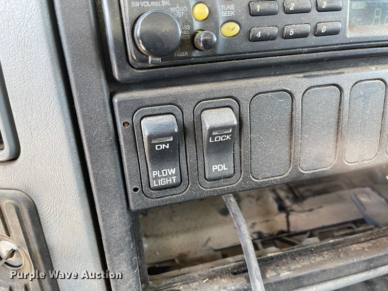 image for item FV9448 2007 International 7600  dump truck