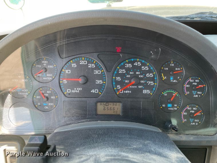 image for item FV9448 2007 International 7600  dump truck