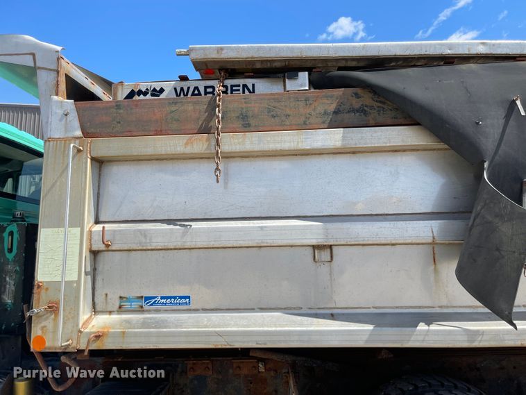 image for item FV9448 2007 International 7600  dump truck