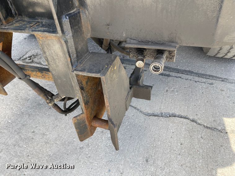 image for item FV9448 2007 International 7600  dump truck