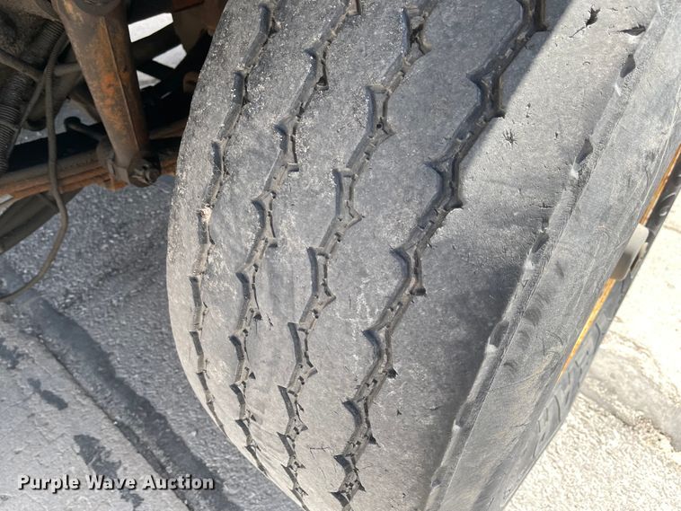 image for item FV9448 2007 International 7600  dump truck