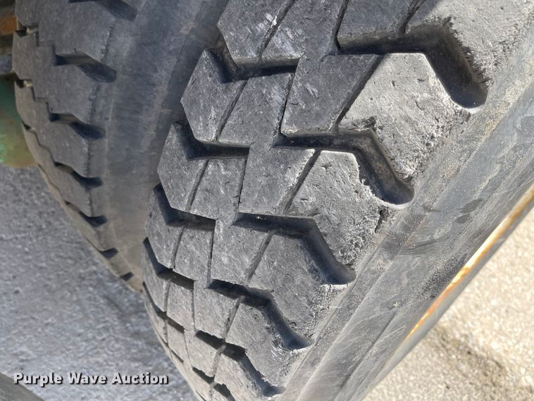 image for item FV9448 2007 International 7600  dump truck