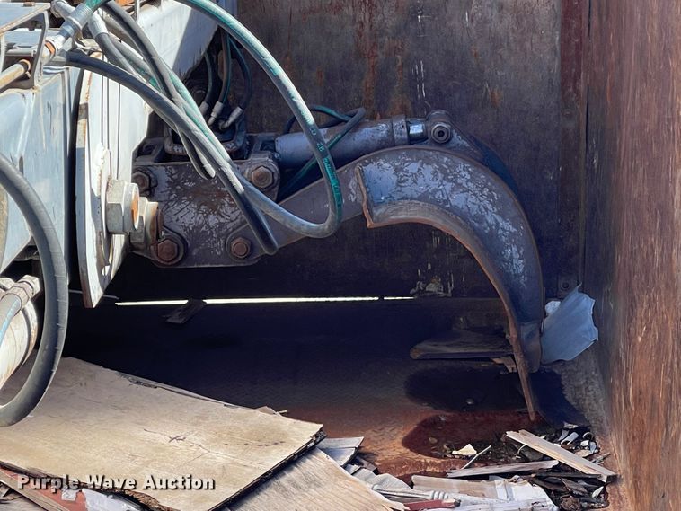 image for item FV9456 2010 International 7600  crane truck