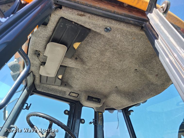 image for item FV9461 2011 John Deere 410J  backhoe