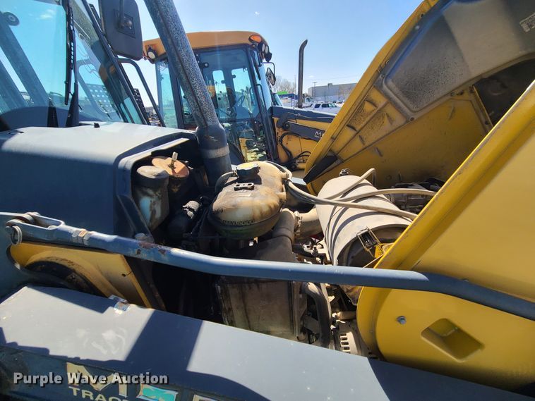 image for item FV9461 2011 John Deere 410J  backhoe