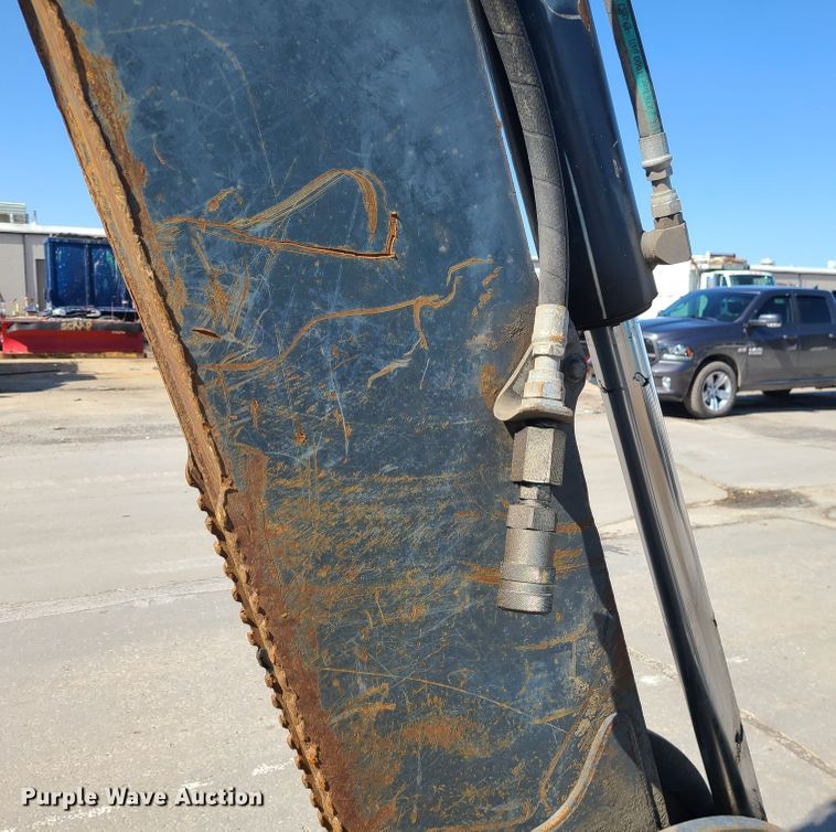 image for item FV9461 2011 John Deere 410J  backhoe