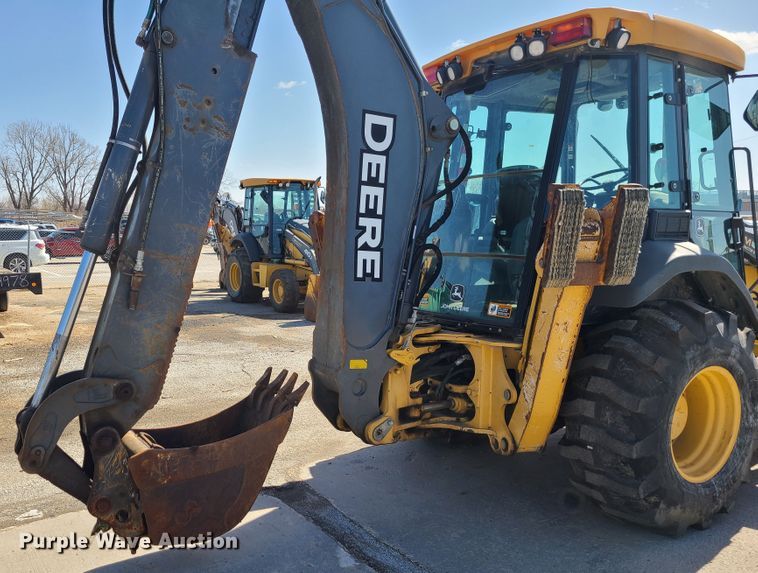 image for item FV9461 2011 John Deere 410J  backhoe