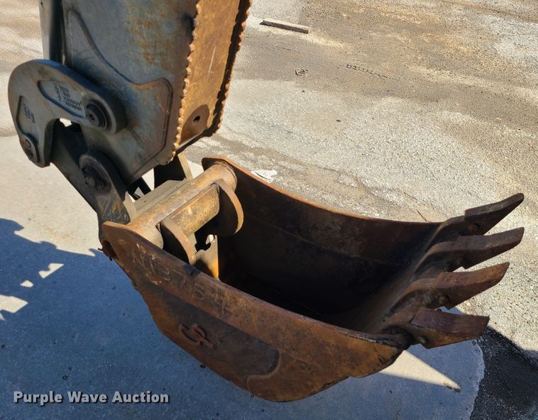 image for item FV9461 2011 John Deere 410J  backhoe