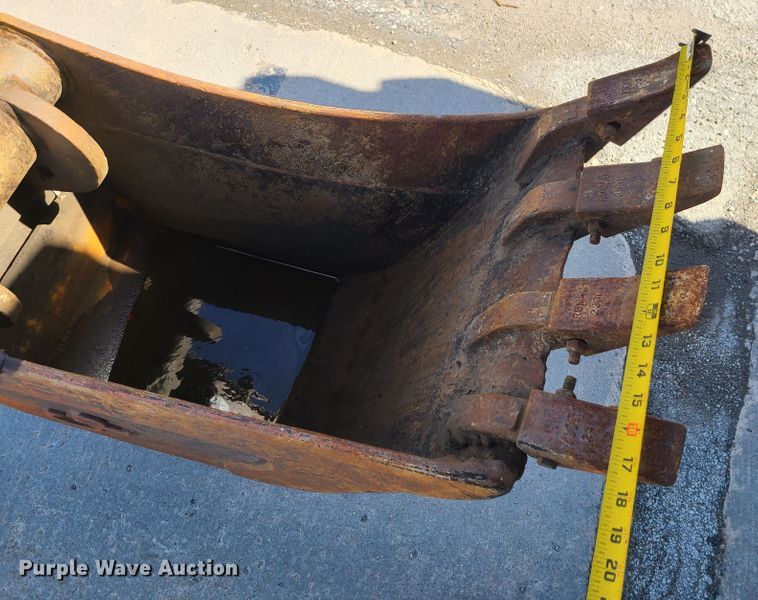 image for item FV9461 2011 John Deere 410J  backhoe